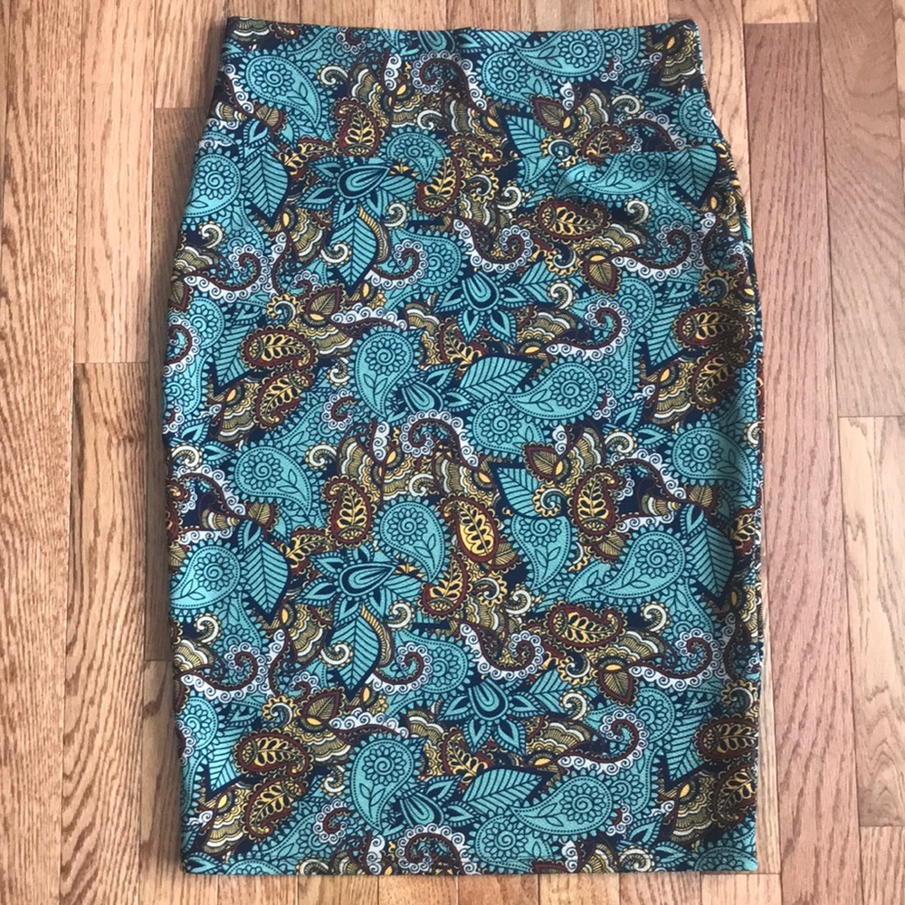 LuLaRoe Cassie